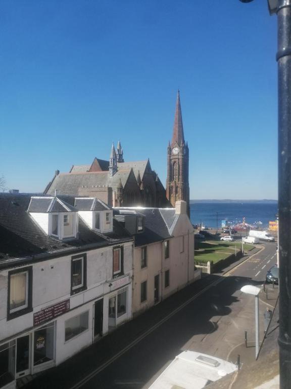 Lighthouse Apartment Largs Kültér fotó